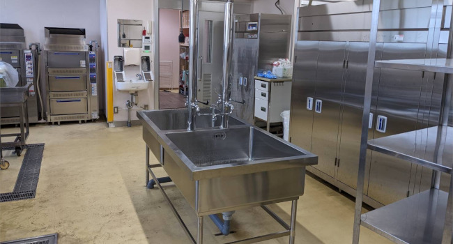 食品工場機器ユーティリティー配管・電気工事